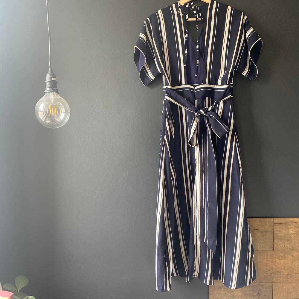 One One Six Striped Short Sleeve Midi Dress Size Small - Picture 5 of 12